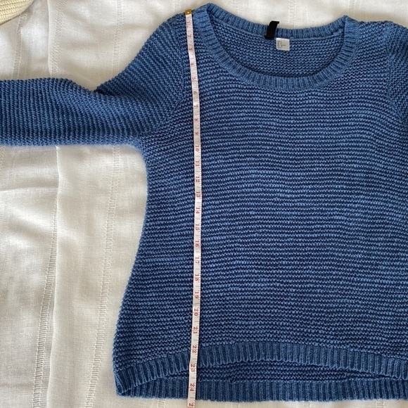 Sky blue Divided H&M sweater. - Picture 8 of 12